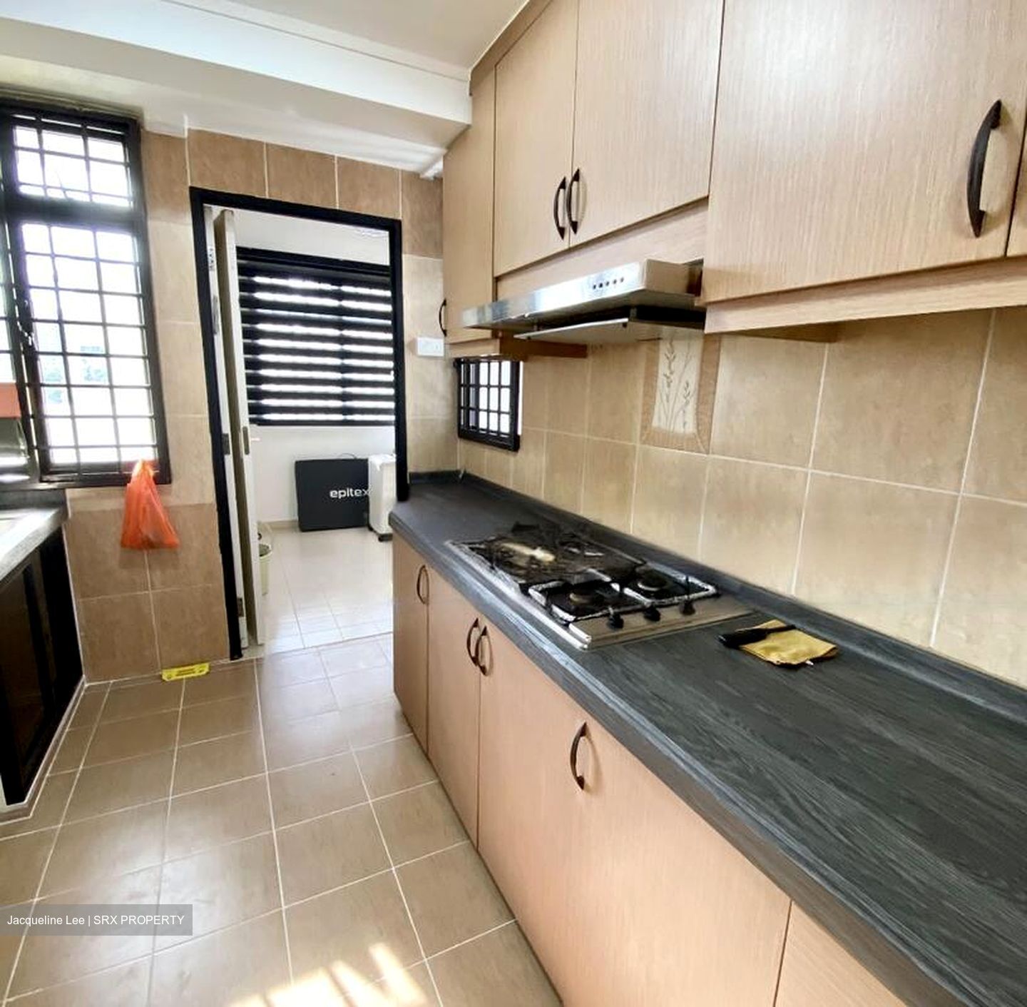 Commonwealth Drive (Queenstown),  #452502271